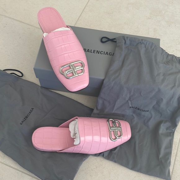 NEW BALENCIAGA COSY BB MULE - Picture 1 of 6